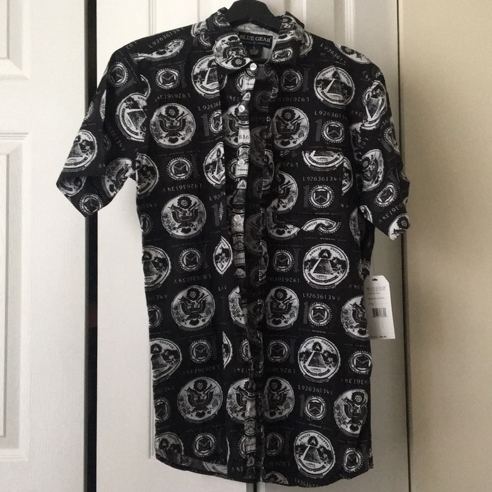 Men’s Button Up